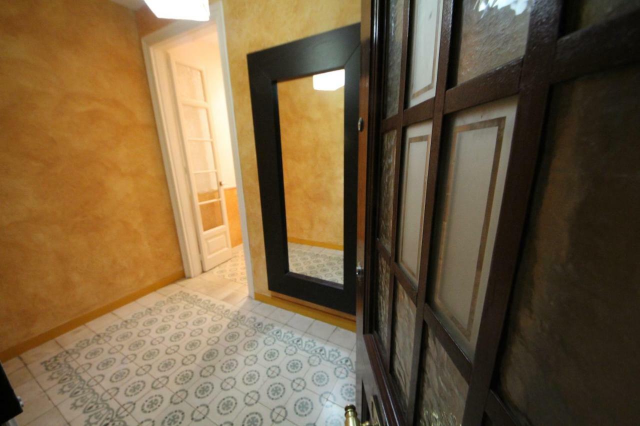 Plaza Espana Central Apartment Барселона Екстер'єр фото
