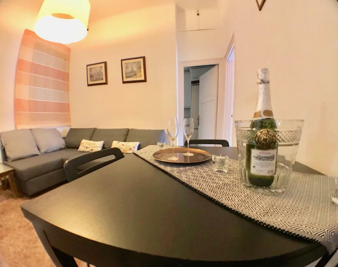 Plaza Espana Central Apartment Барселона Екстер'єр фото